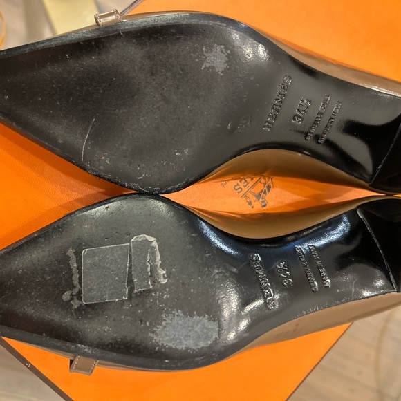 Hermes Brown Leather Pumps W/ Silver Tone Kelly Buckle Hardware Size 34.5 - Picture 5 of 6